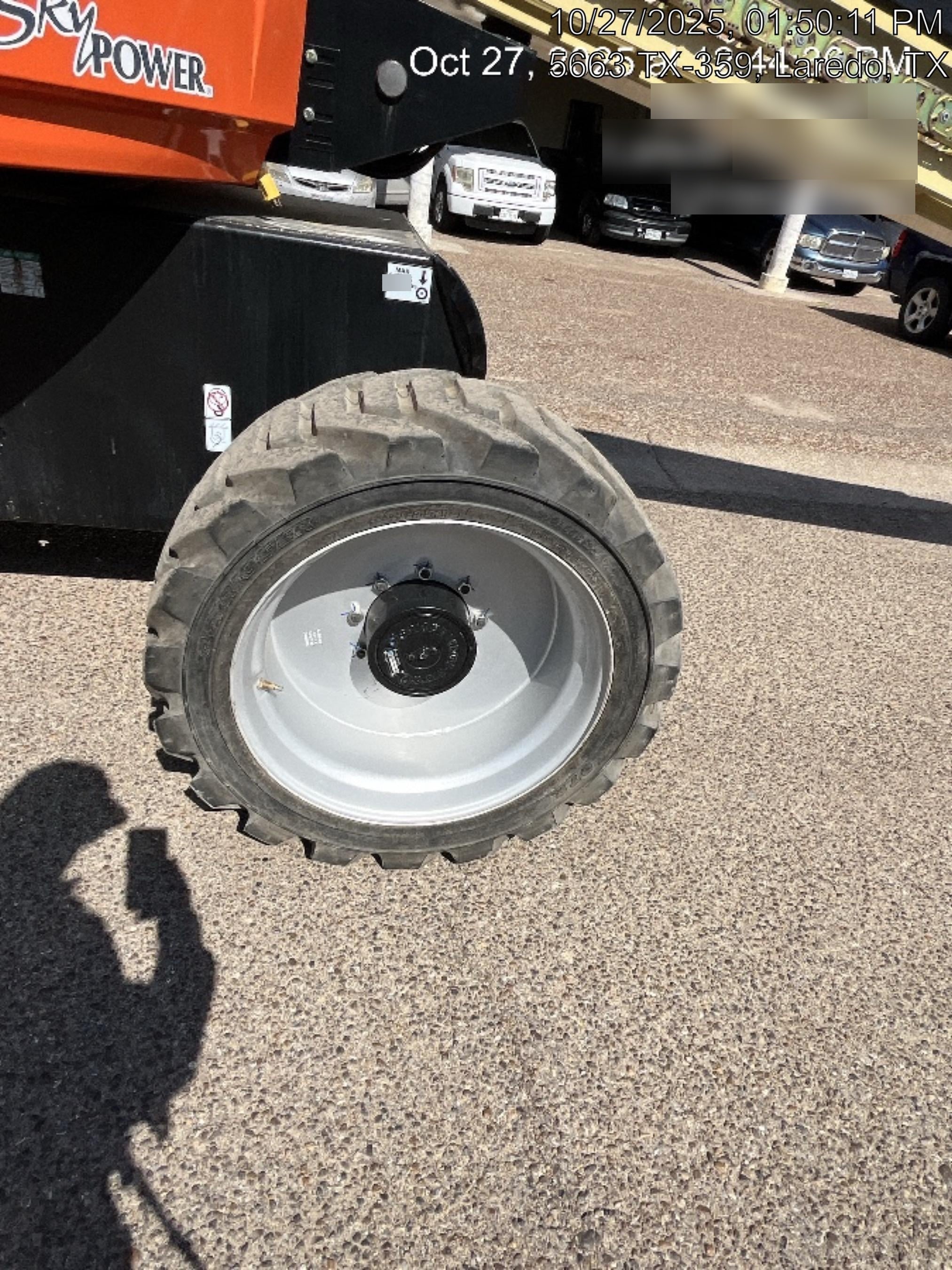 2025 JLG 660SJ
