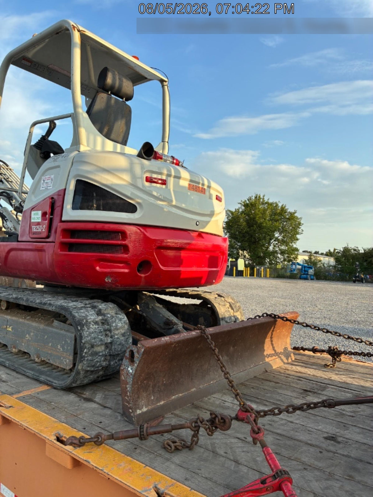 2021 TAKEUCHI TB250-2