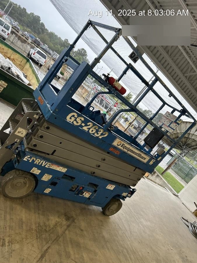2021 GENIE GS-2632