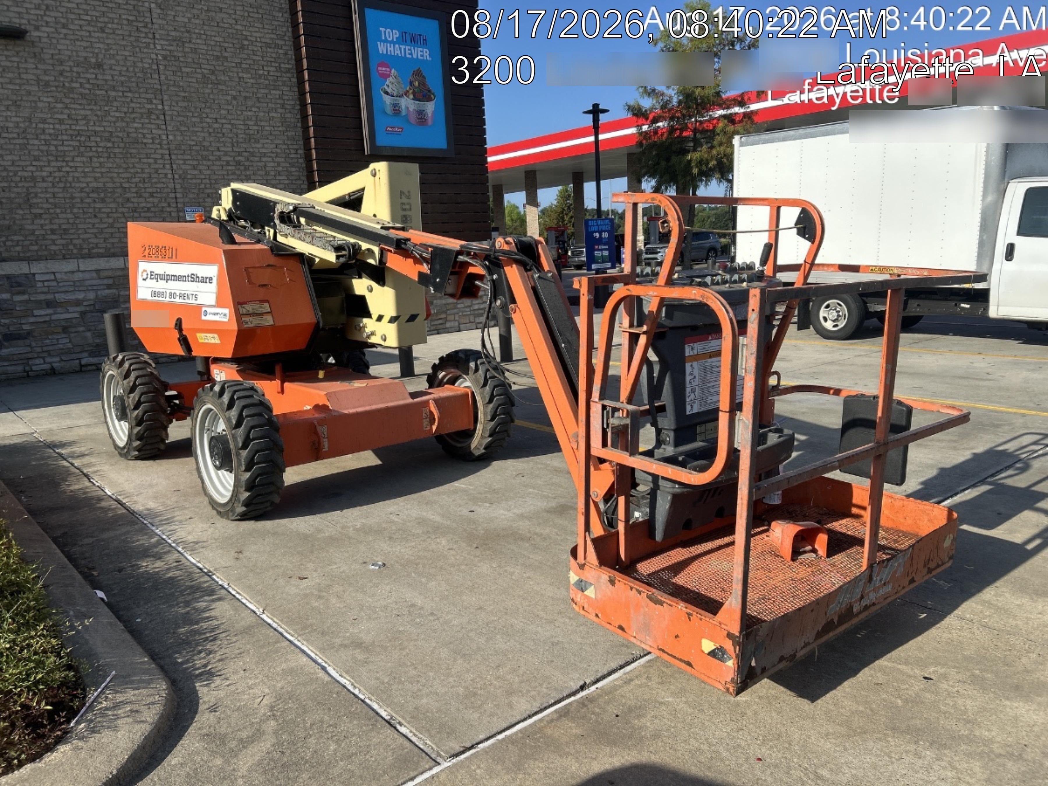 2022 JLG 340AJ