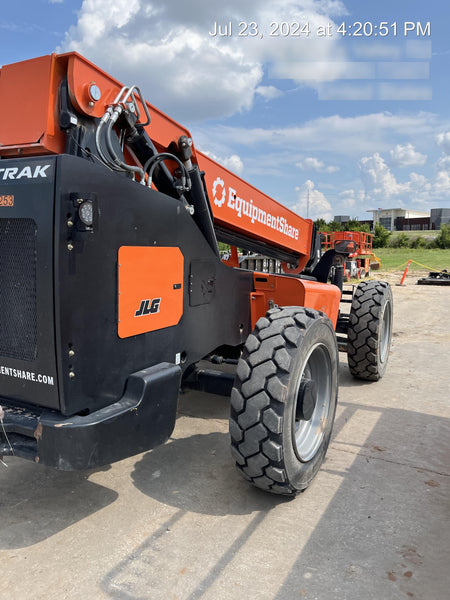2023 SKYTRAK 8042
