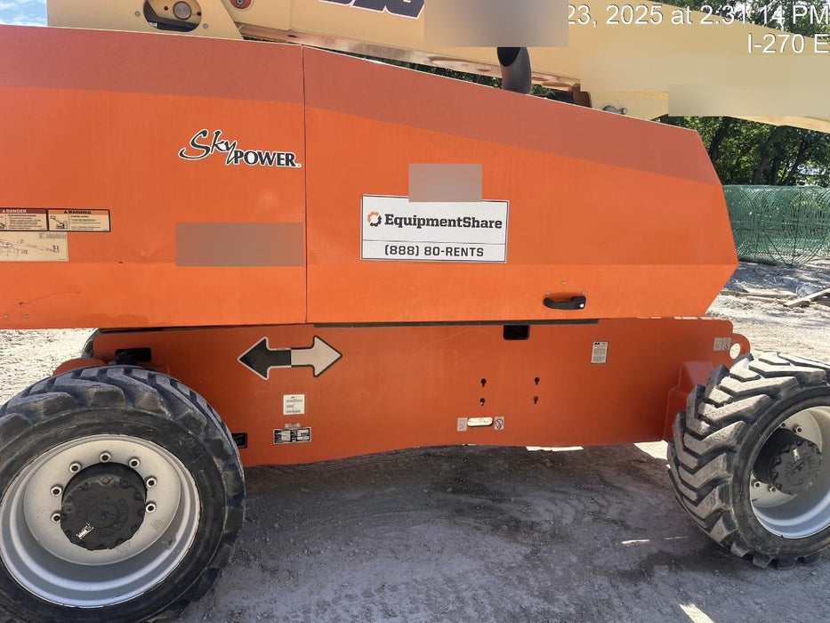 2019 JLG 860SJ