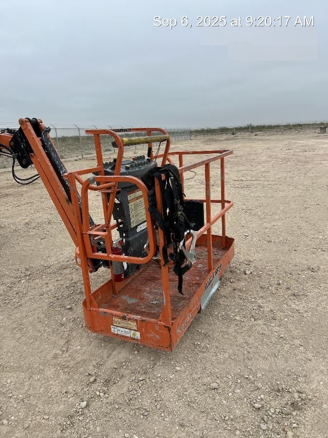 2019 JLG 450AJ