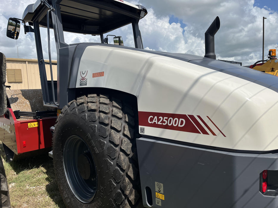 2023 DYNAPAC CA2500D