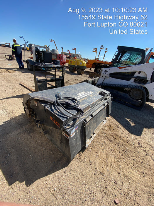 2021 PALADIN Sweepster SB72