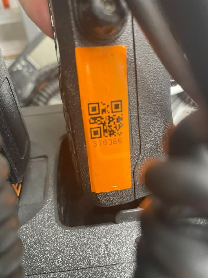 2023 MOTOROLA R7 DISPLAY