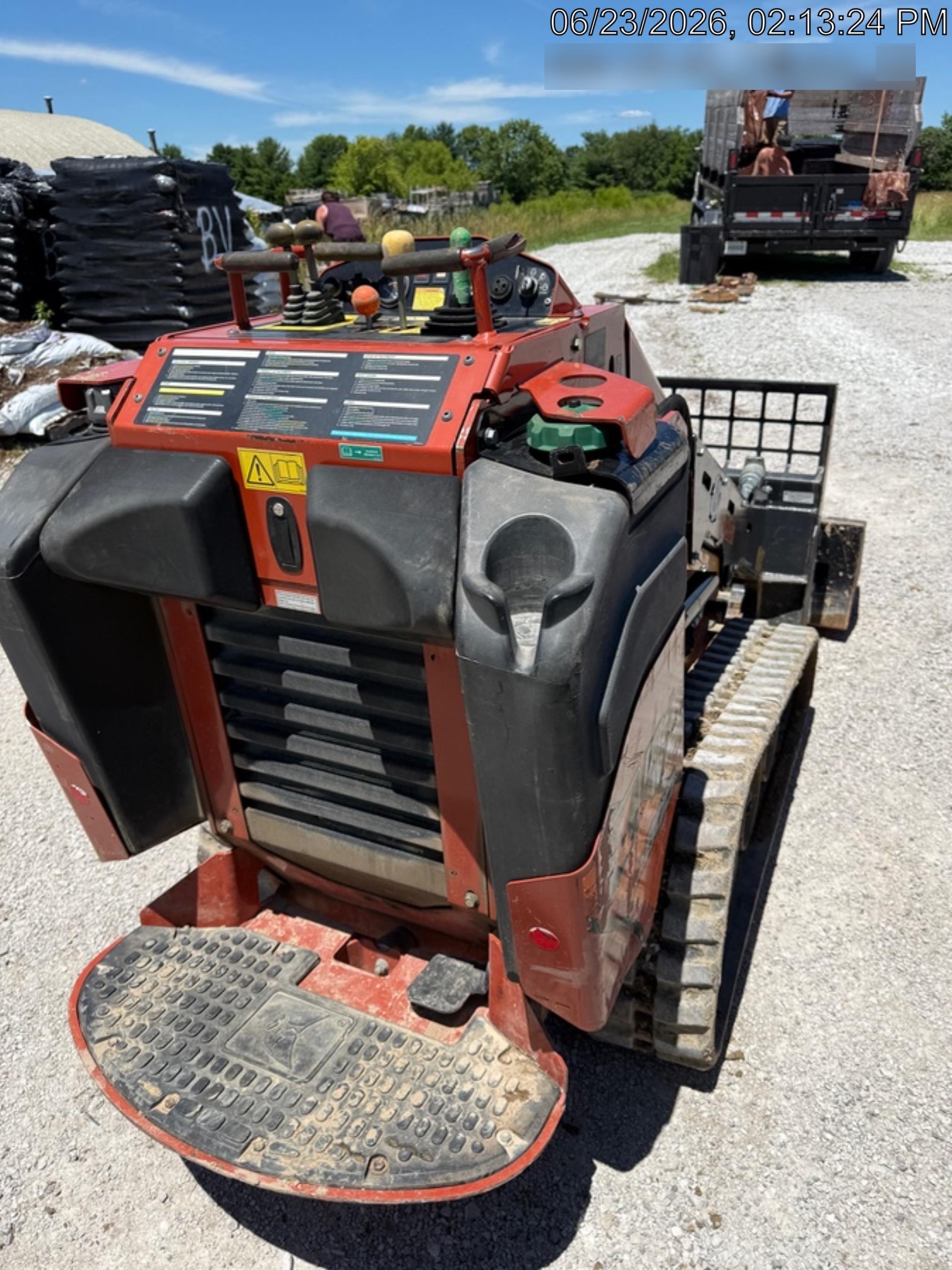 2020 DITCH WITCH SK800A