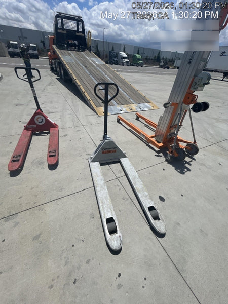 2024 NORTHERN TOOL 4,400 Lb Pallet Jack