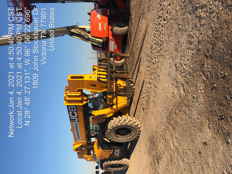 2019 JCB 510-56 74 HP w/CAB/HVAC, Beacon, Worklights, Aux Hydraulics, Solid Tires 66" Carriage/60" Forks