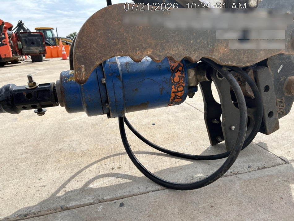 2023 AUGER TORQUE 3300-30