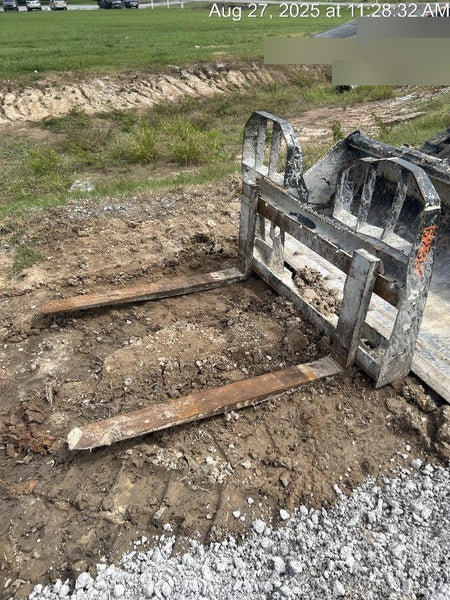 2020 WOODS 48" Pallet Forks - Woods