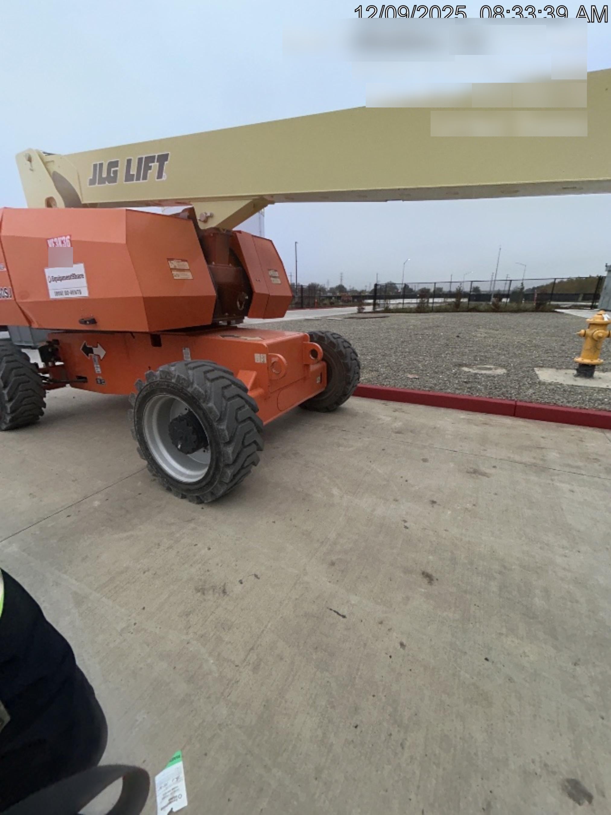2019 JLG 860SJ