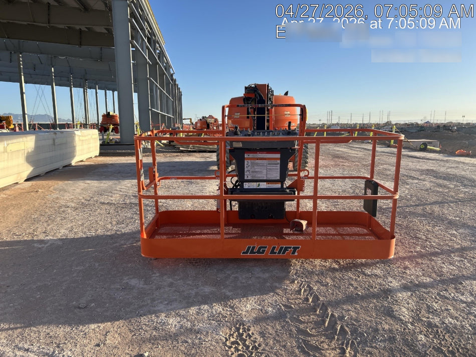 2020 JLG 660SJ