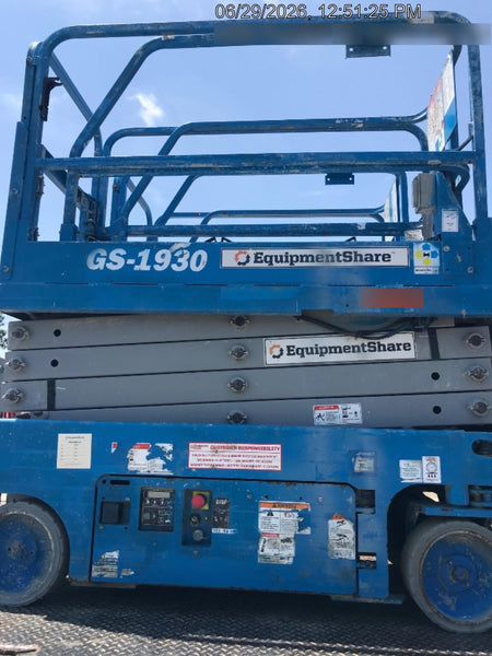 2019 Genie GS-1930 Fixed Rails with Chain Entry