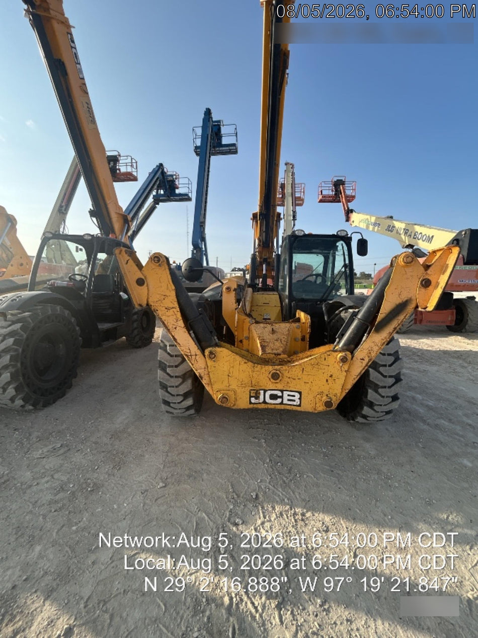 2019 JCB 510-56 74 HP w/CAB/HVAC, Beacon, Worklights, Aux Hydraulics, Solid Tires w/72" Carriage/60" Forks