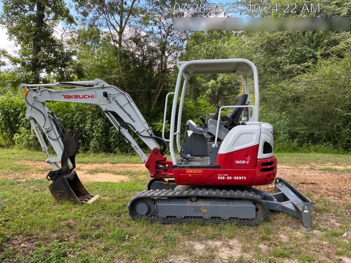 2025 TAKEUCHI TB235-2R