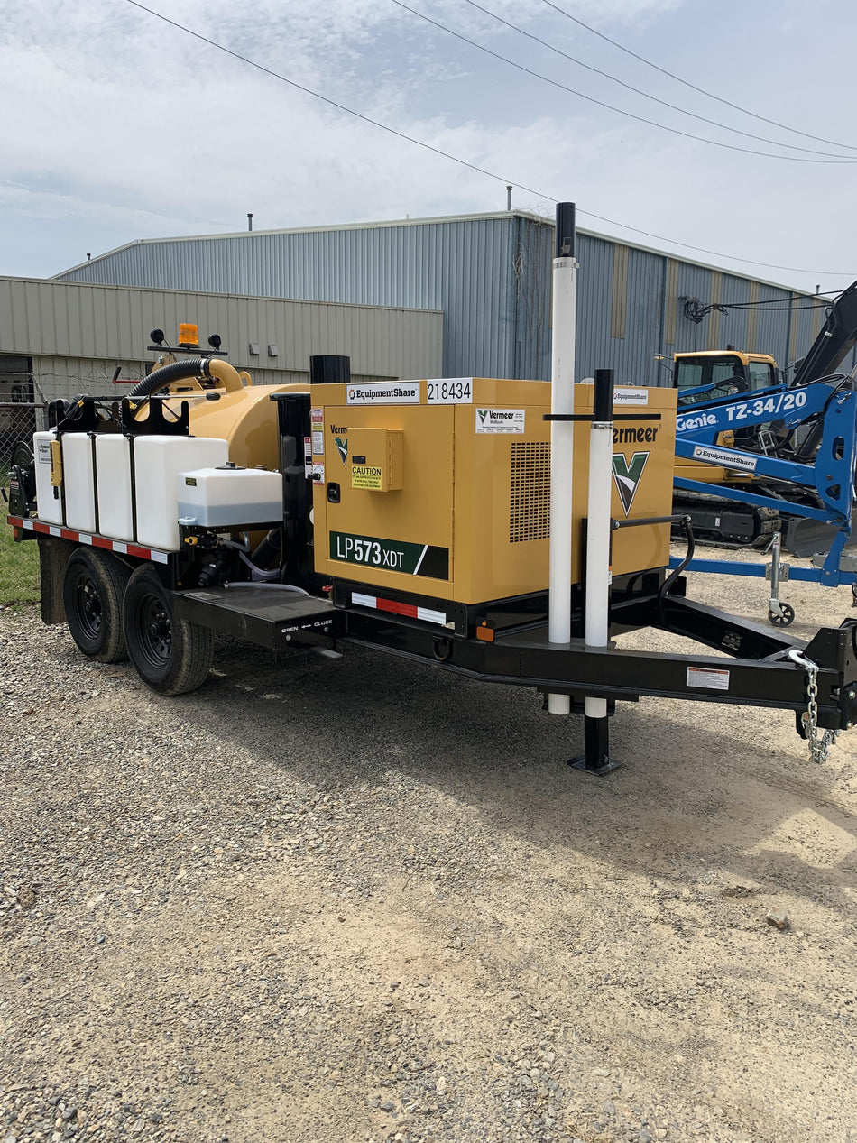 2022 VAC-TRON LP573XDT