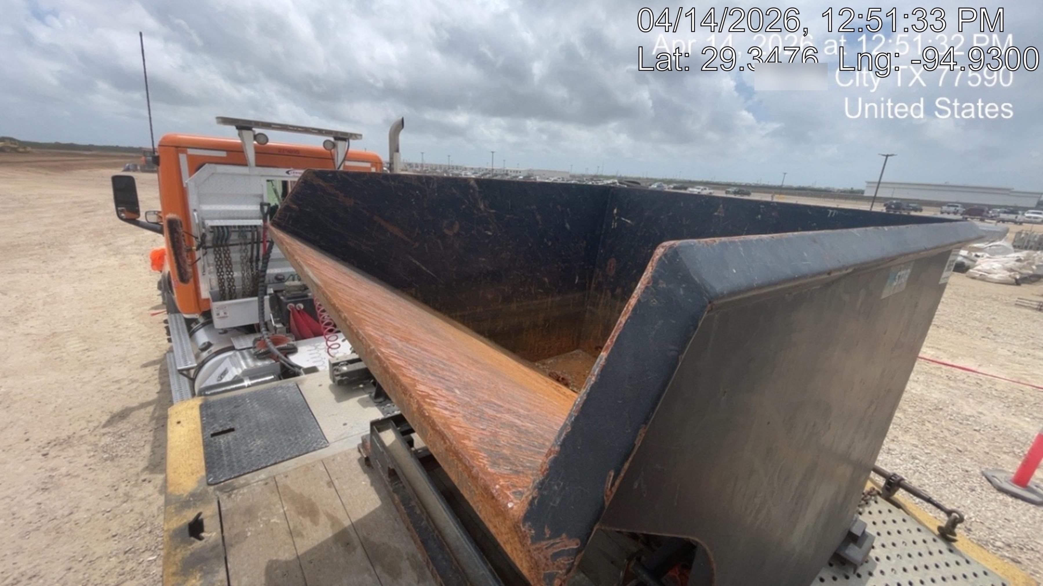 2023 STAR INDUSTRIES M-1820 - Self-Dump Hopper