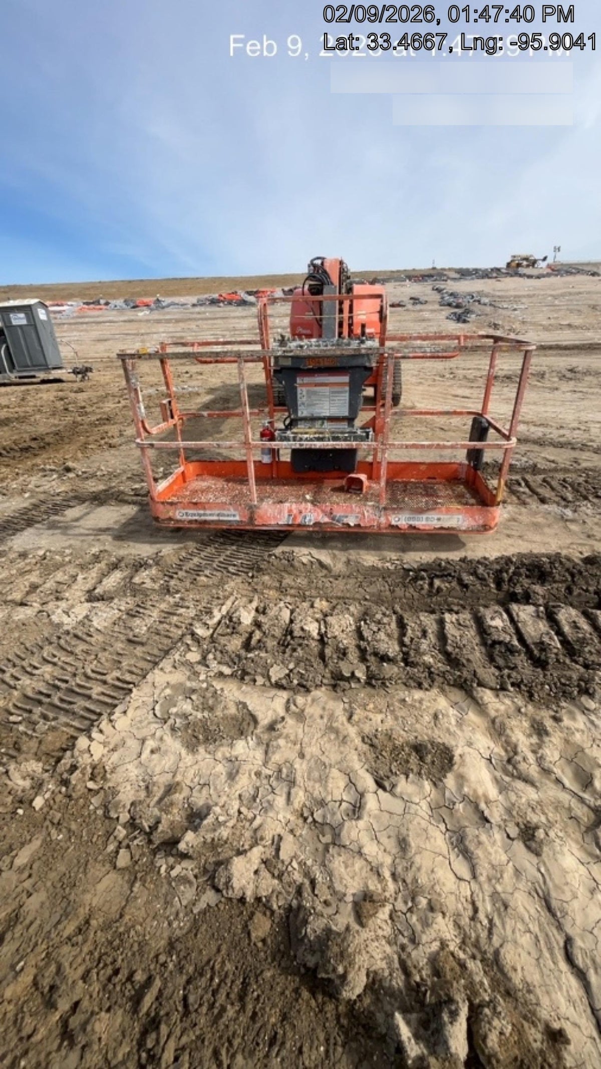 2021 JLG 660SJ Quad Track