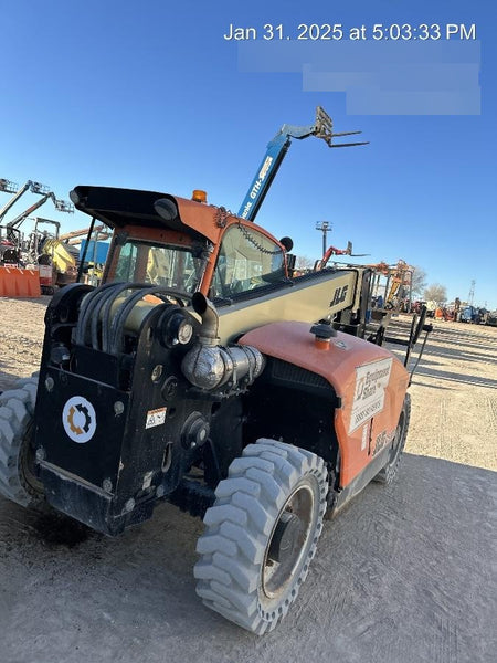 2020 JLG G5-18A Cab/Heat/Air, NM Solid Tires, Beacon w/48" Carriage, 48" Pallet Forks