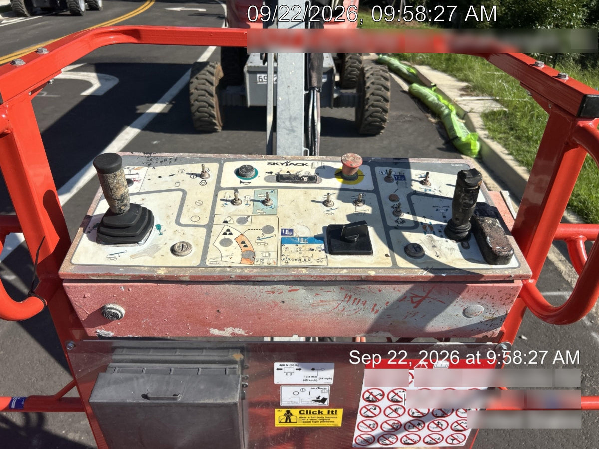 2018 SKYJACK SJ45T+