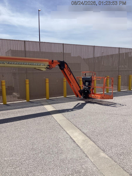 2020 JLG 660SJ