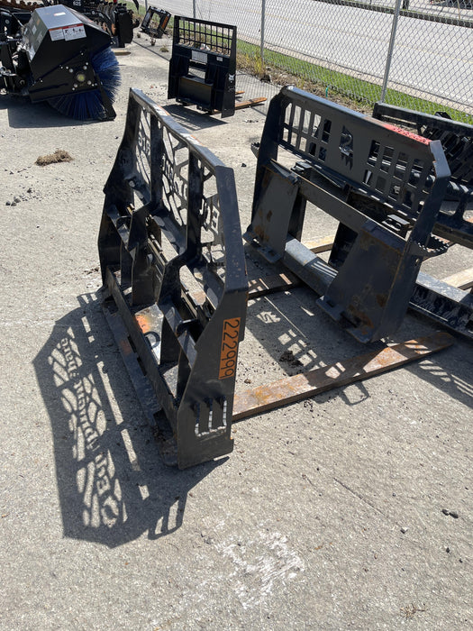 2022 PALADIN 48" Pallet Forks - Paladin