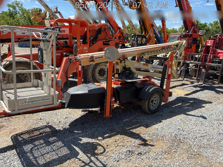 2022 JLG T350