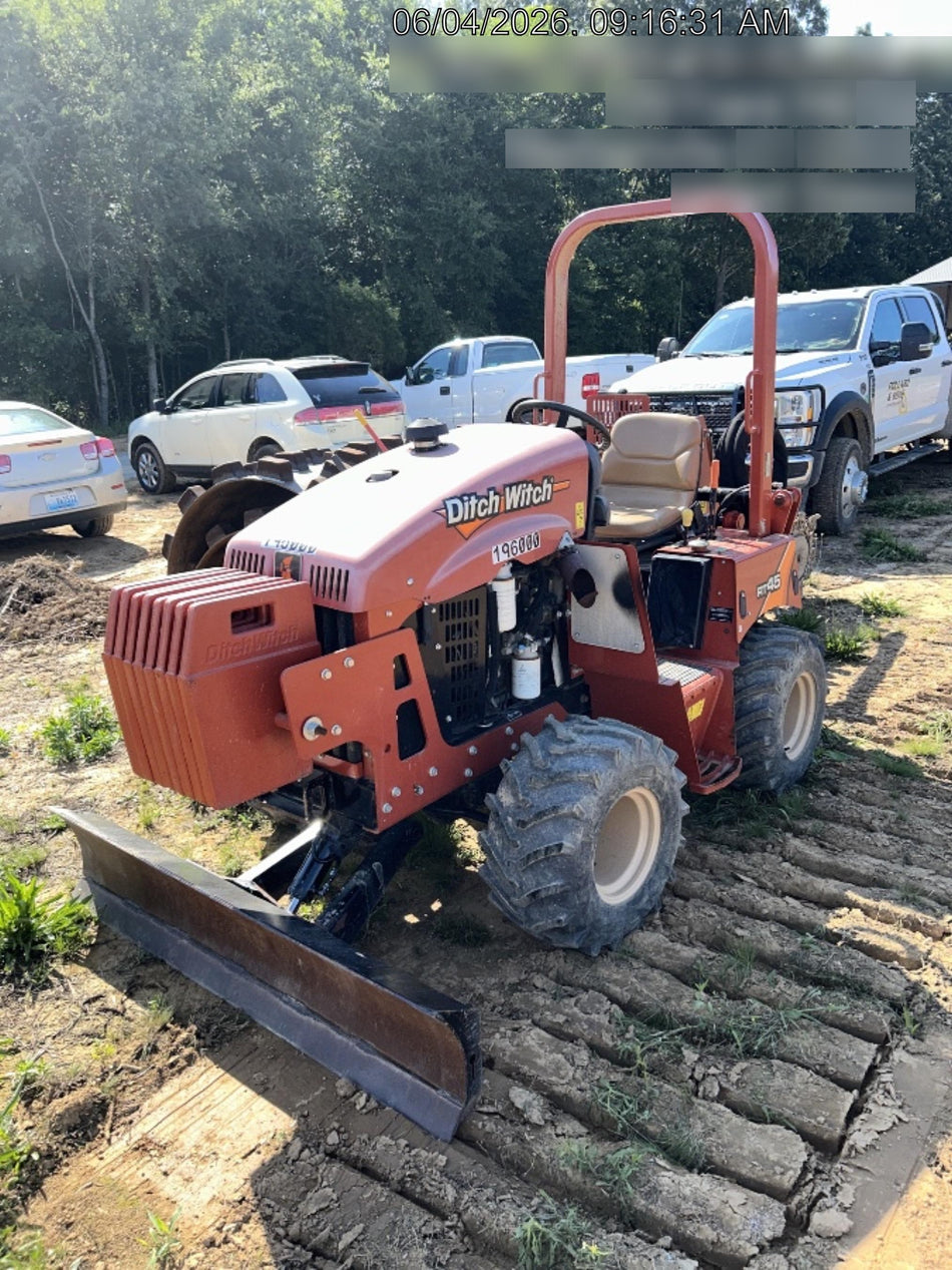 2022 DITCH WITCH RT45A