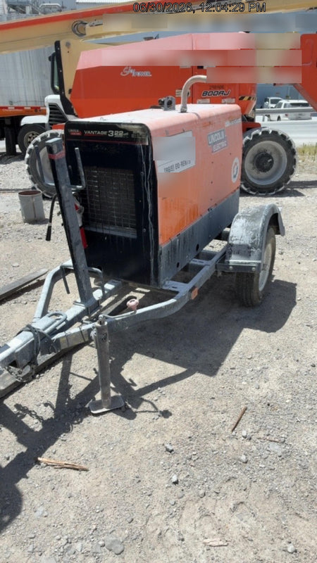 2022 Lincoln Electric LE400 Kubota V1505, Trlr, Cable Rack, Light Kit, ES Decals, T3