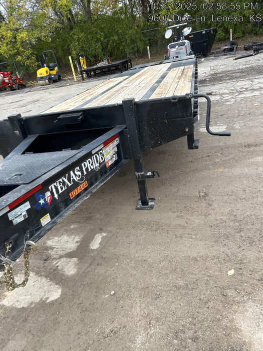 2024 TEXAS PRIDE TRAILERS FT825530KPH