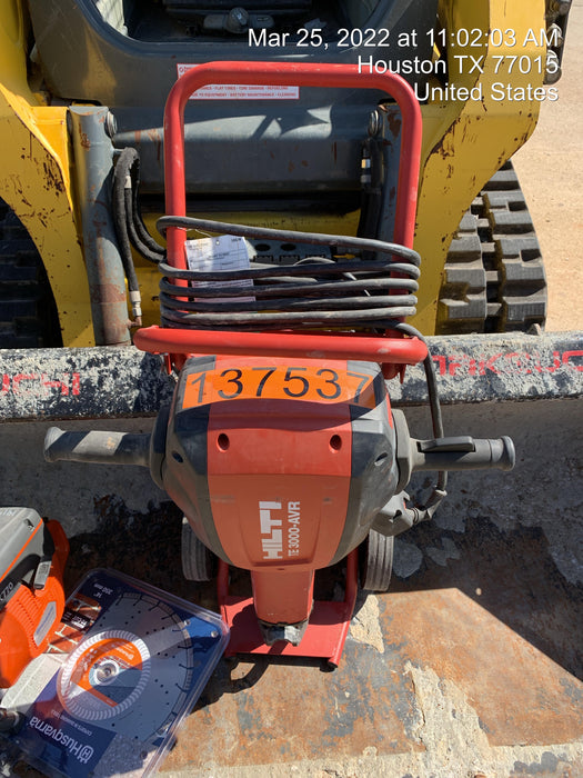 2021 HILTI TE 3000-AVR