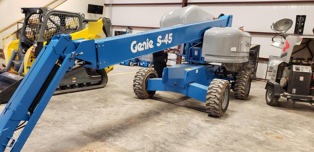 2018 GENIE S-45