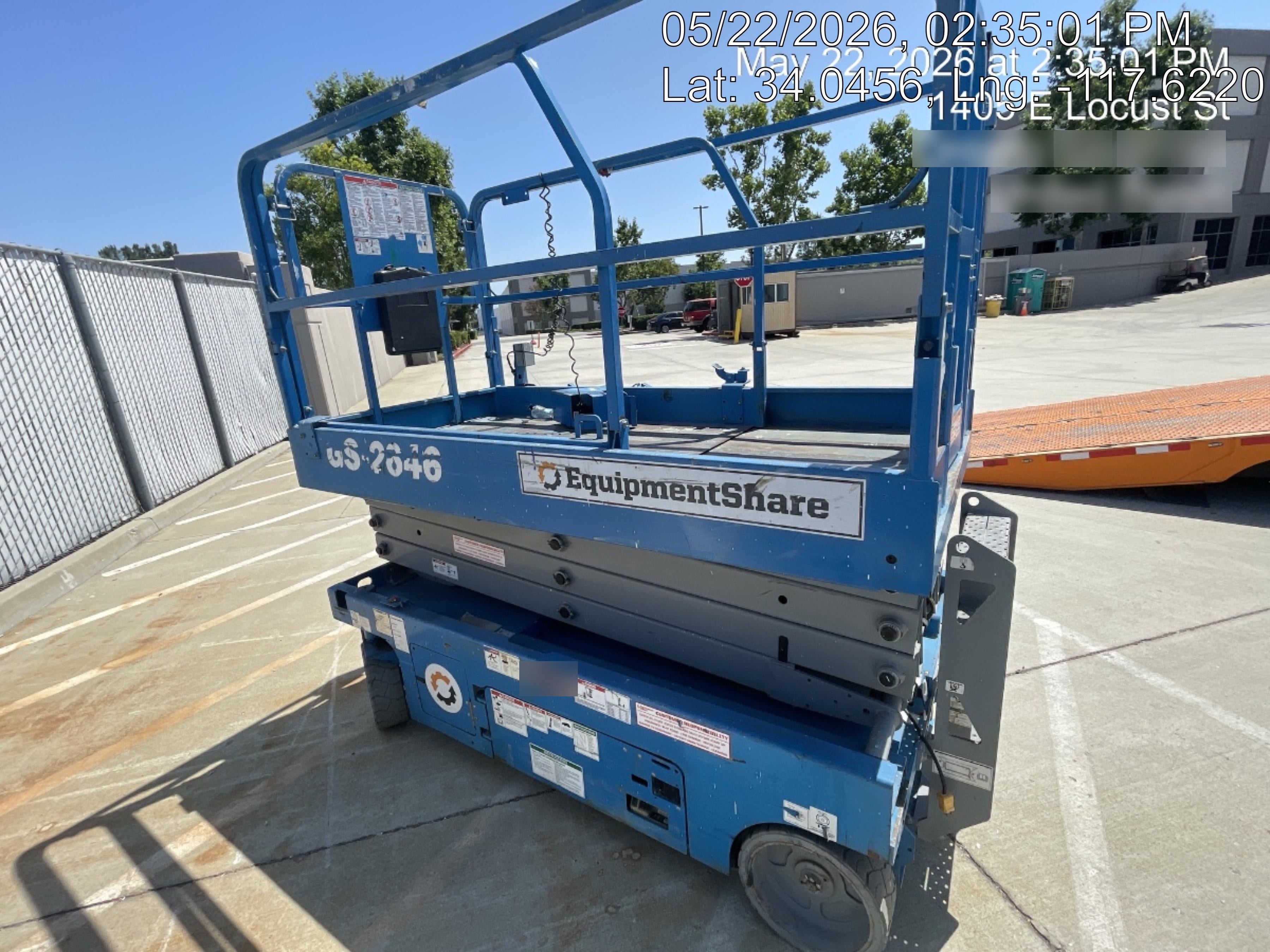 2019 Genie GS-2646 folding rails with full height swing gate