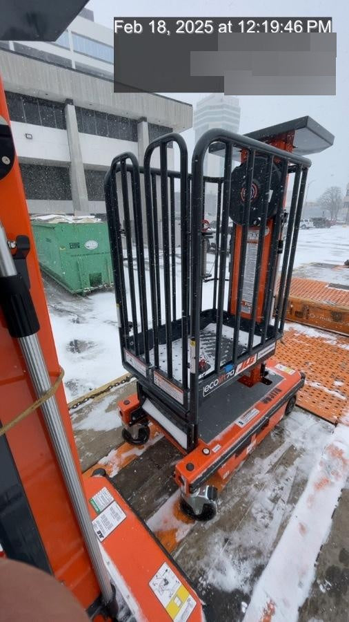 2023 JLG Ecolift 70