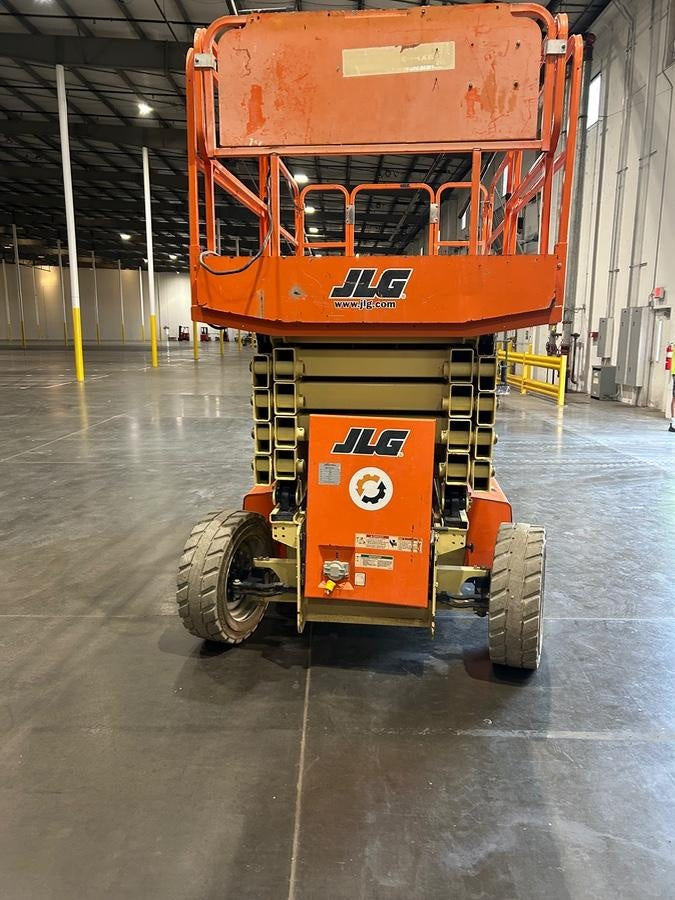 2019 JLG 4069LE Solid Non Marking Tires, Rotating Beacon
