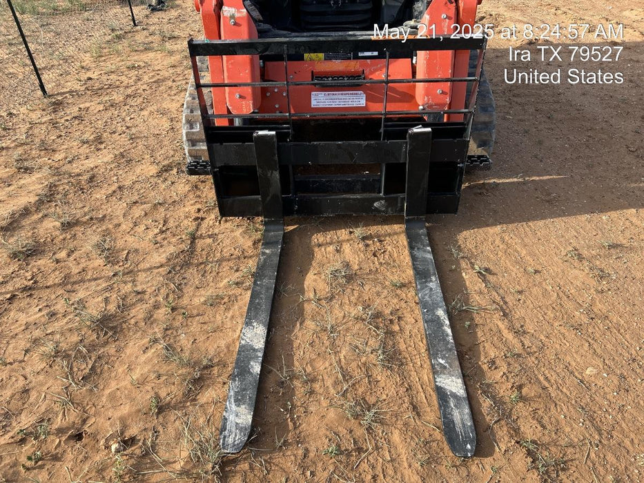 2025 ARROW MATERIAL HANDLING 60" Pallet Forks - Arrow