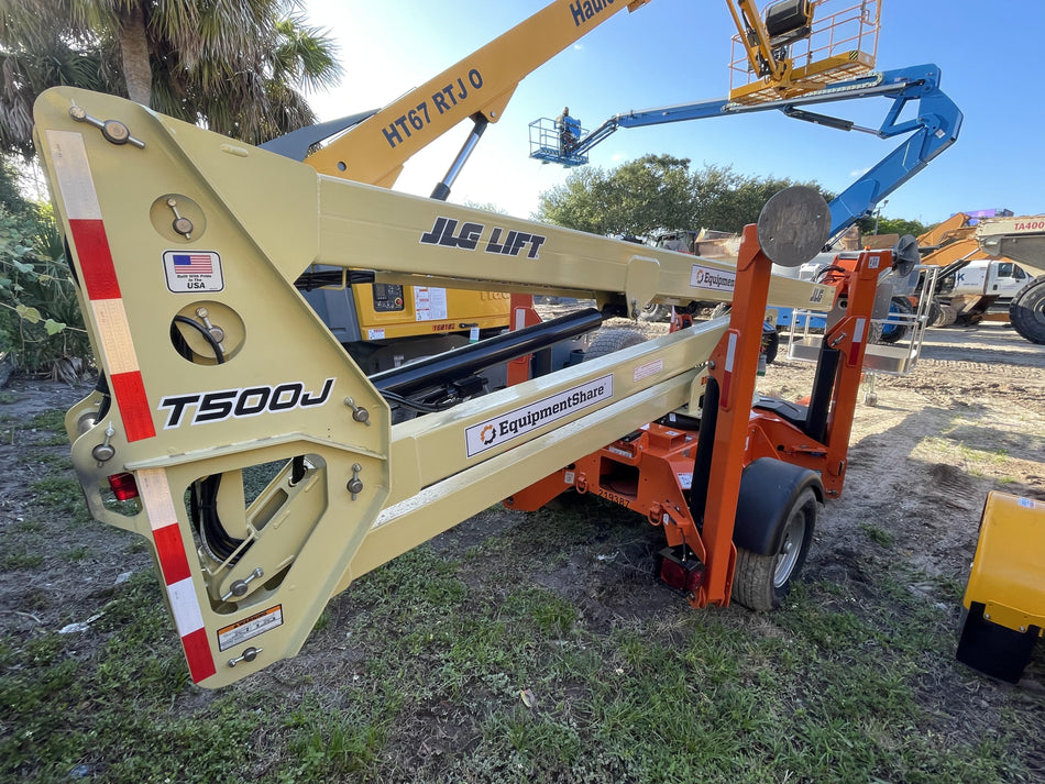 2022 JLG T500J