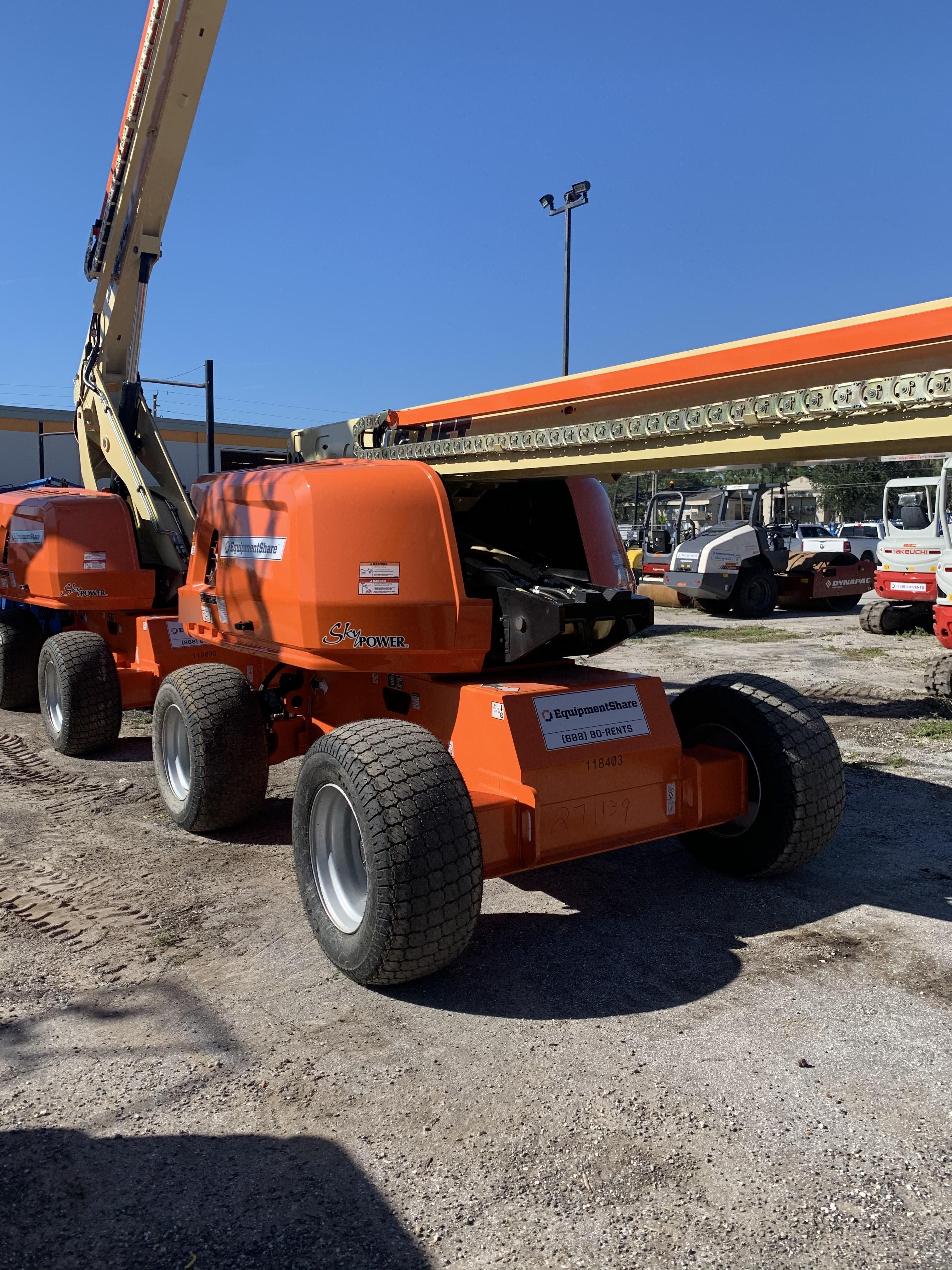 2021 JLG 660SJ