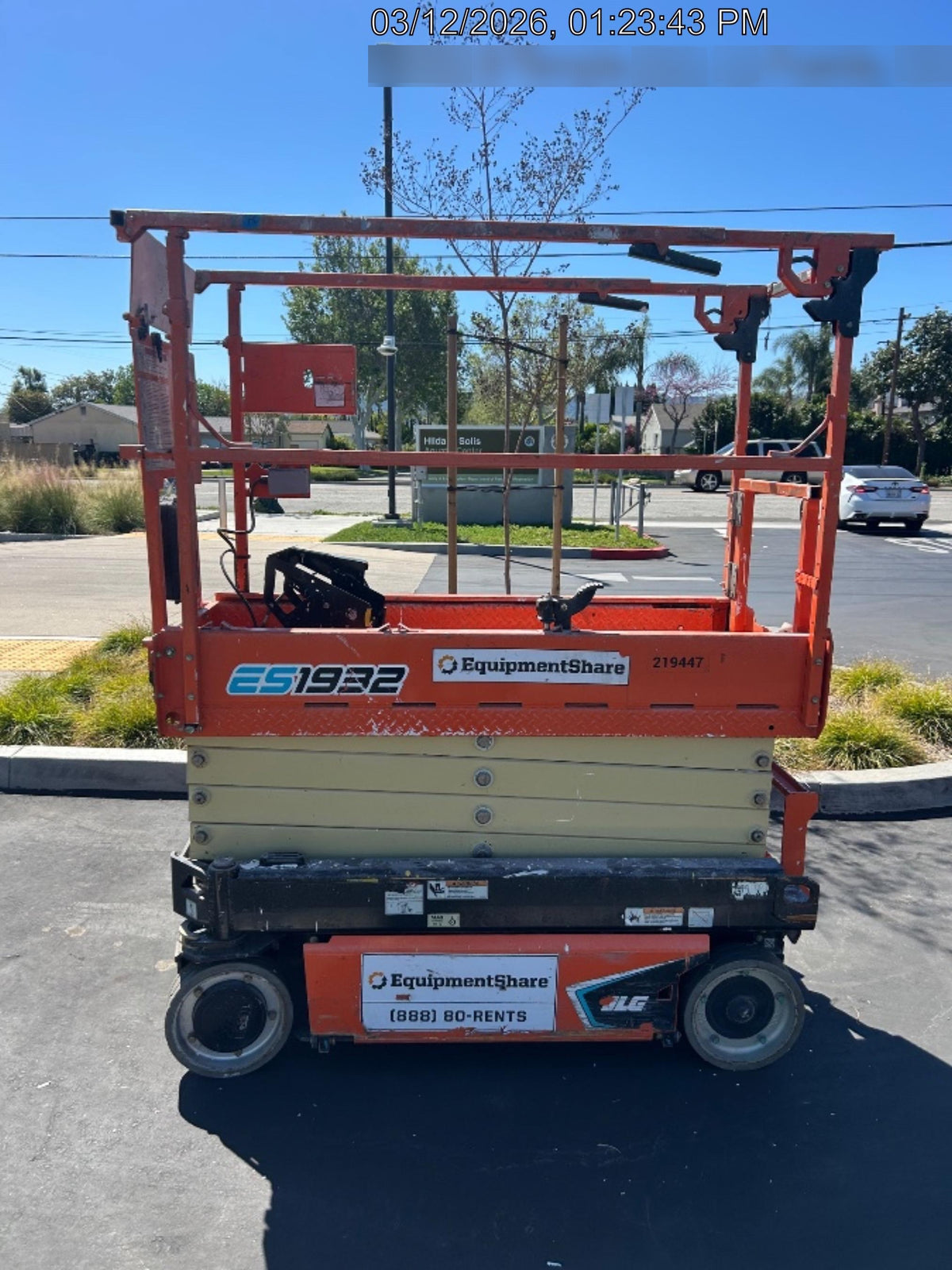 2022 JLG ES1932