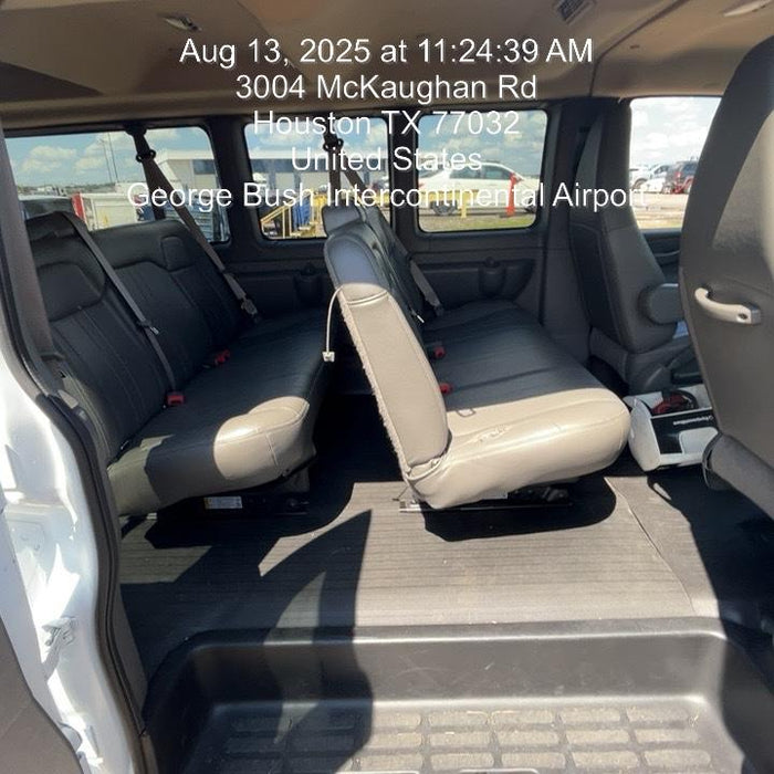 2025 CHEVROLET Express Van - Rental