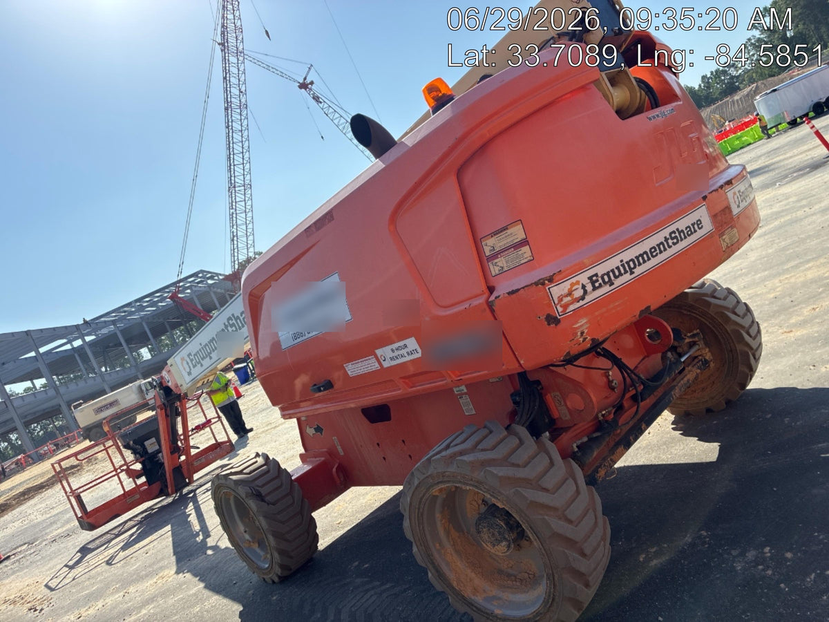 2019 JLG 660SJ
