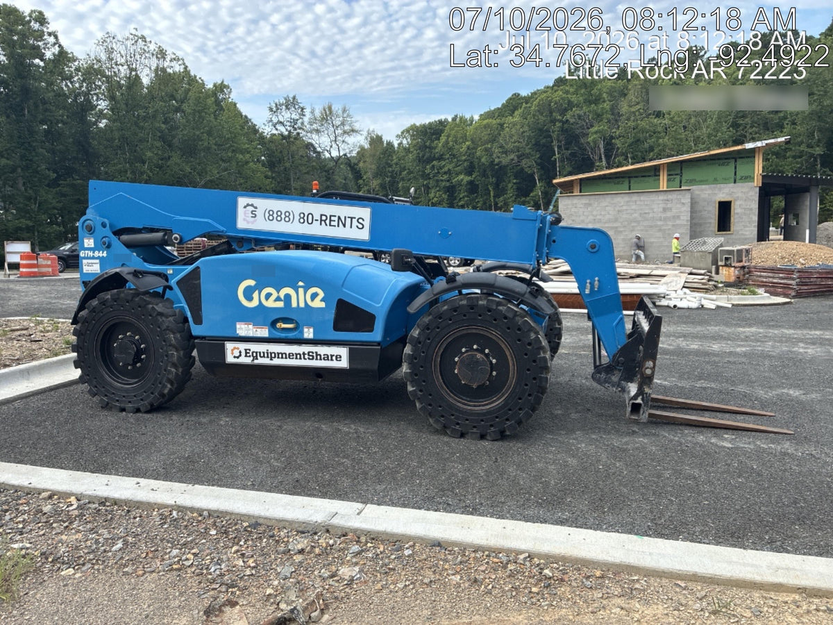 2019 GENIE GTH-844
