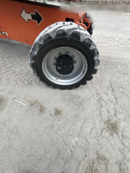 2020 JLG 800AJ
