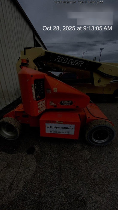 2019 JLG E400AJPN