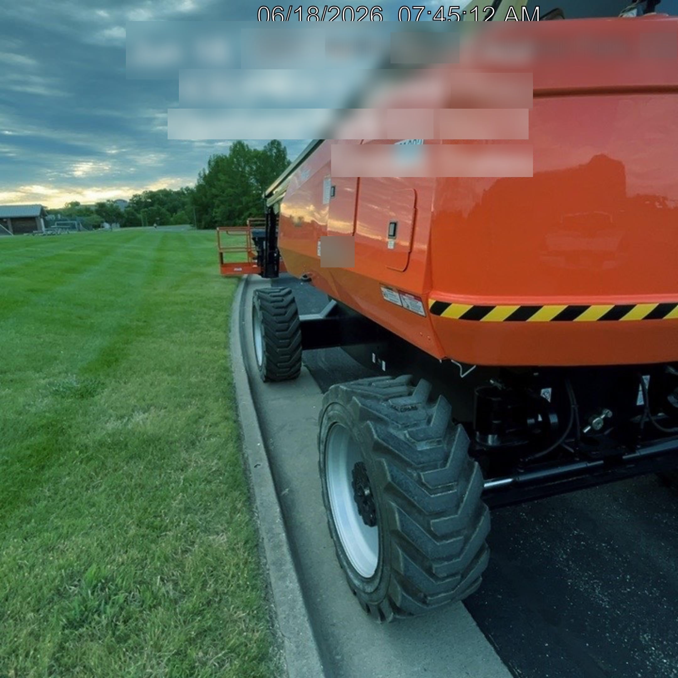 2024 JLG 860SJ