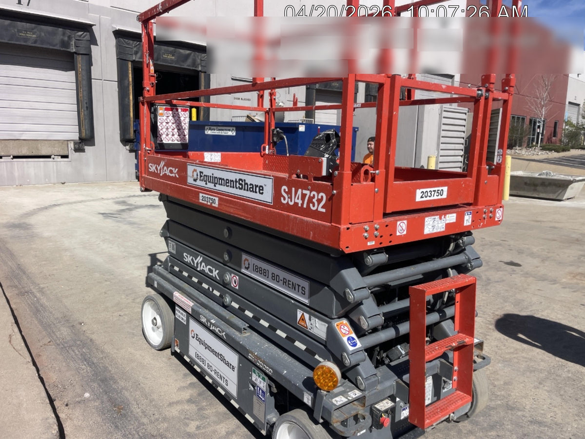 2022 SKYJACK SJ4732