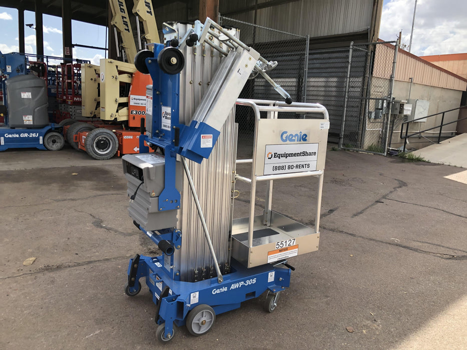 2019 GENIE AWP-30S