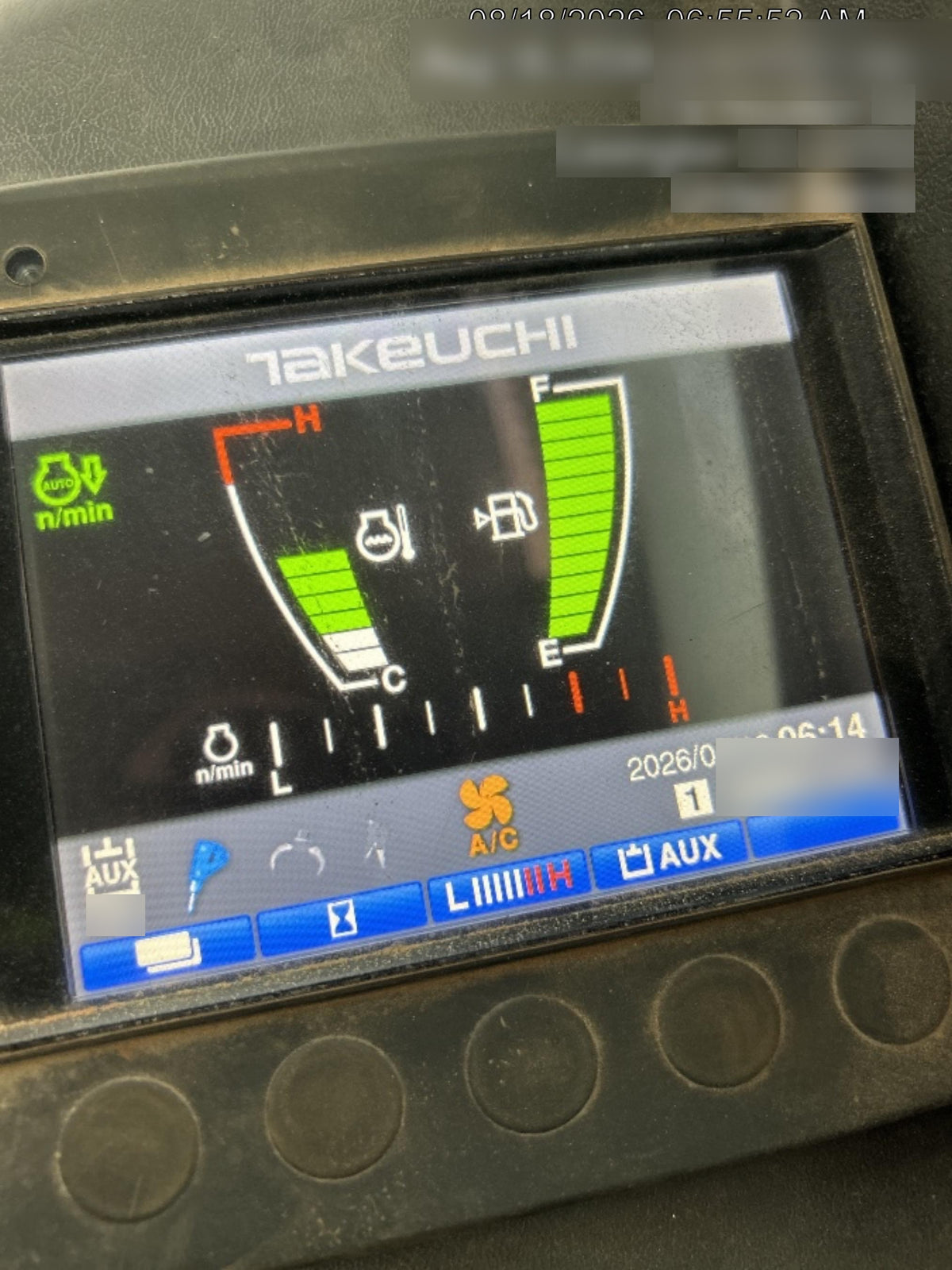 2022 TAKEUCHI TB235-2CR