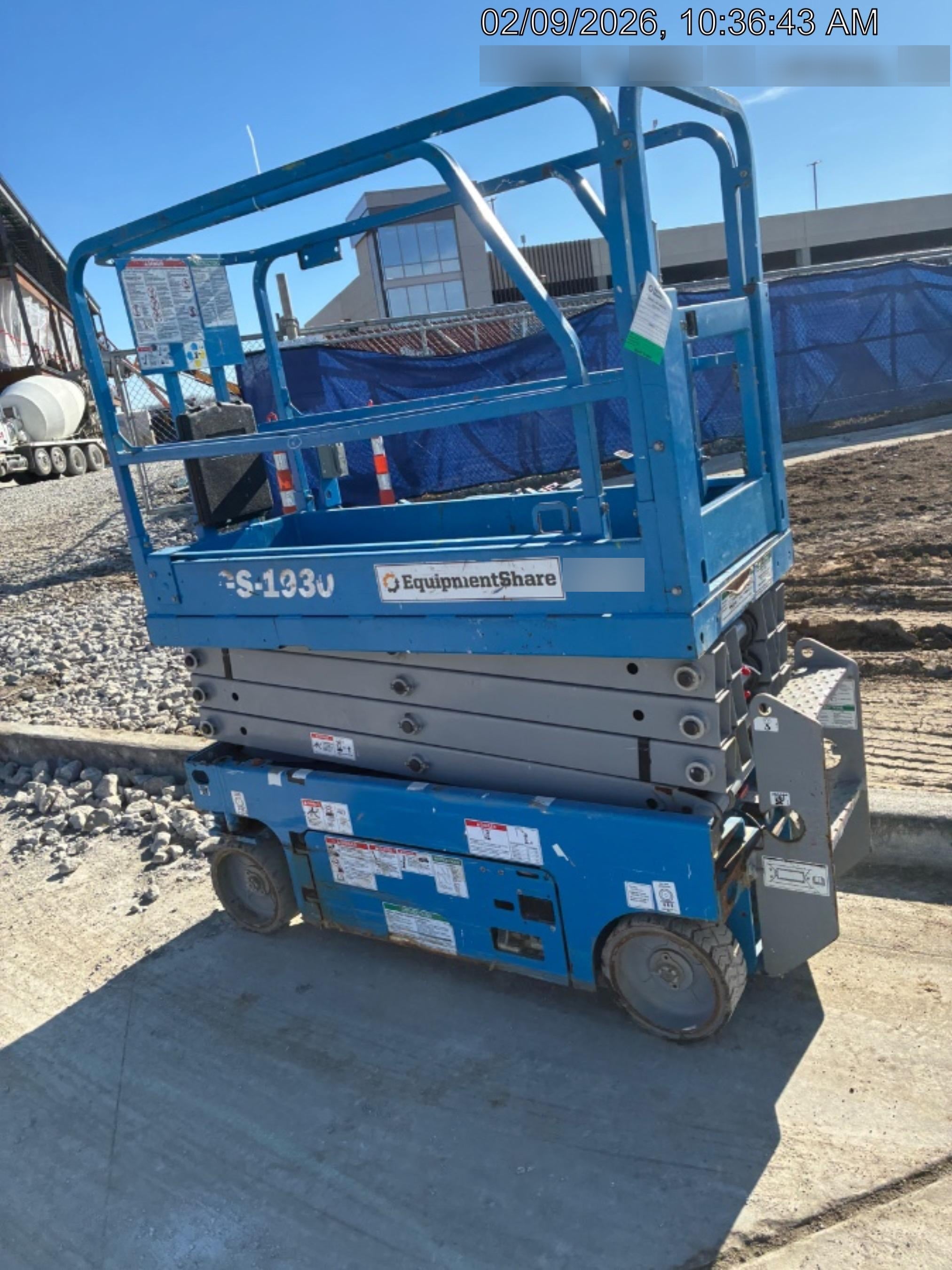 2020 Genie GS-1930 Solid Non Marking Tires, Beacon, Folding rails with half height swing gate